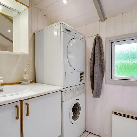 Feriehus Marjatta - 850m From The Sea In Sealand By Interhome *